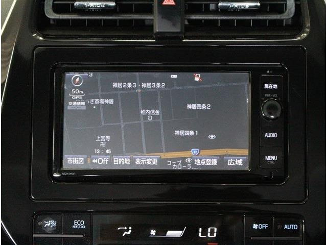 プリウス1.8 S E-Four 4WD