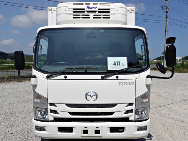 エルフ冷蔵冷凍車