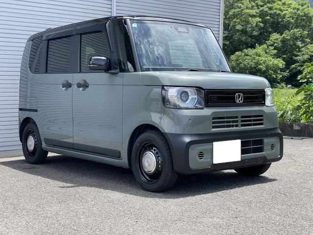 N-BOXジョイ 2トーン