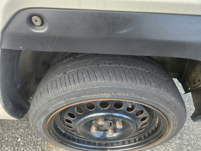 �^�C���̍a���������܂��B(�x�����z35.8���~�E�����Ɍ���E�^�C�~���O�x���g�����ς݁E���[�t�L�������E�^�[�{��)