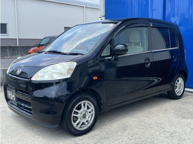 �J�^���O�l�ɂ͂Ȃ�܂������ϔR���20.0km/L�ɂȂ�܂��B�K�\�����̓��M�����[�K�\�����Ȃ̂Ŕ��Ɍo�ϓI�ł��B