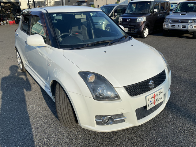 3�����E3000km�̖����ۏؕt���ł��B�G���W���A�~�b�V�������̏C���̍ۂɋ��z���傫���Ȃ肪���ȉӏ��������C���ň��S�ł��B�ő�3�N�܂ł̗L���ۏ؂���舵���Ă���܂��B