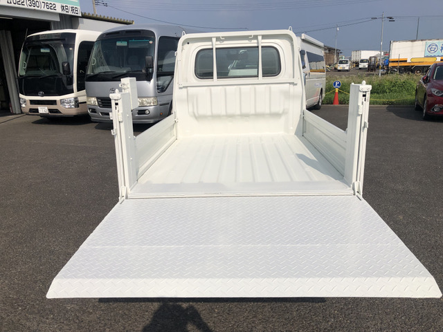 ダイハツ ハイゼットトラック スタンダード 4WD 垂直パワーゲート付