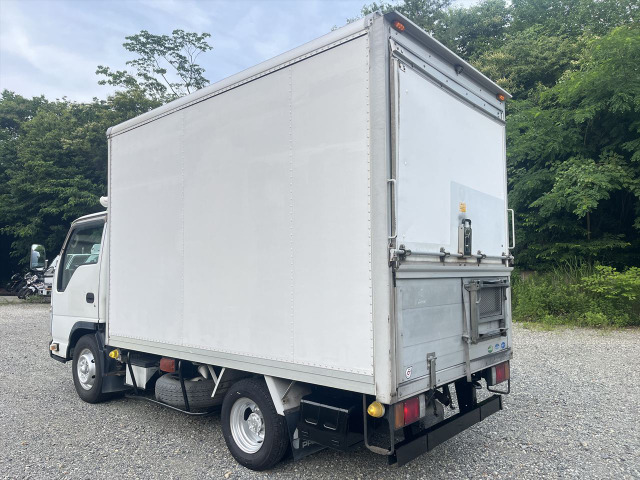 エルフ