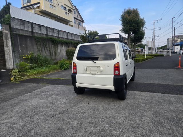 �g���₷���n�b�`�o�b�N�g�����N�ł��B(�x�����z35.8���~�E�����Ɍ���E�^�C�~���O�x���g�����ς݁E���[�t�L�������E�^�[�{��)