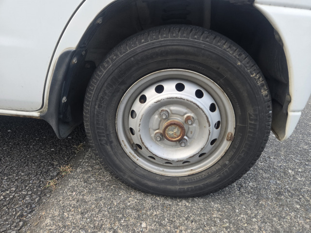 �X�`�[���z�C�[���ł��B(�x�����z17.8���~�E�����Ɍ���E�^�C�~���O�x���g�����ς�)