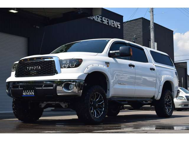 タンドラクルーマックス タンドラグレード 5.7 V8 4WD