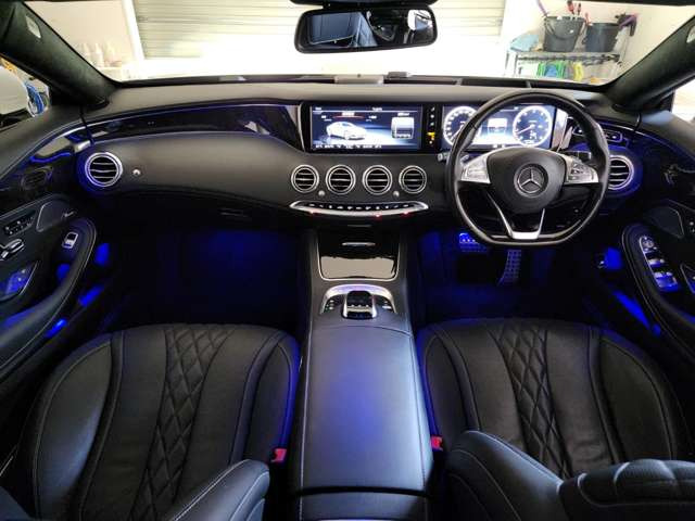SクラスクーペS550 AMGライン