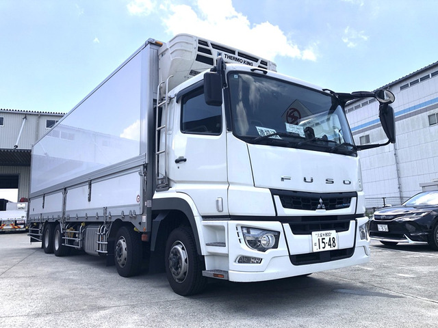 スーパーグレート冷蔵冷凍車