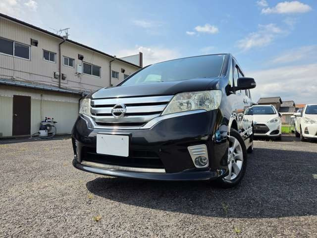 セレナ2.0 ハイウェイスター S-HYBRID