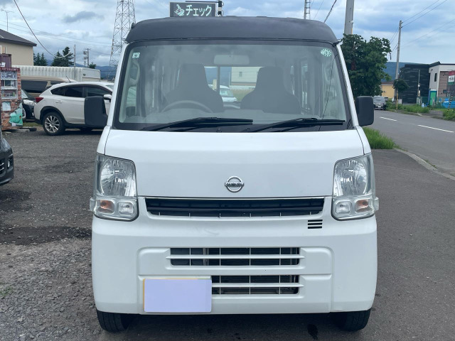 NV100クリッパーDX ハイルーフ 5AGS車 4WD
