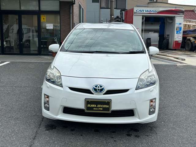 プリウス1.8 S LEDエディション