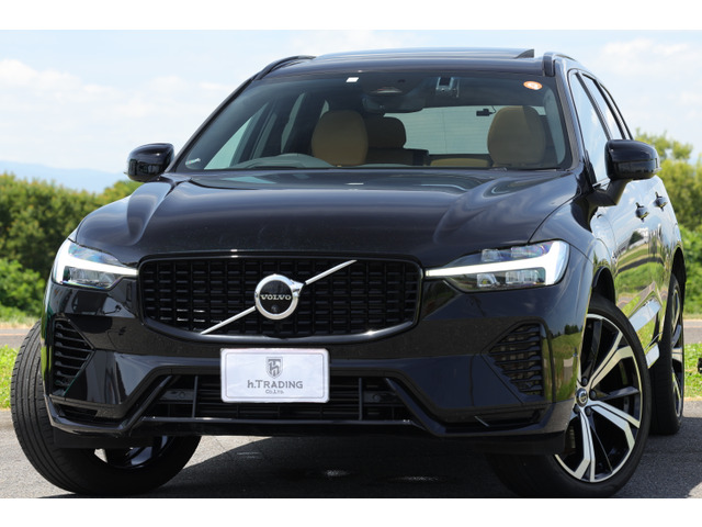 XC60リチャージ アルティメット T6 AWD PHEV エアサスペンション 4WD
