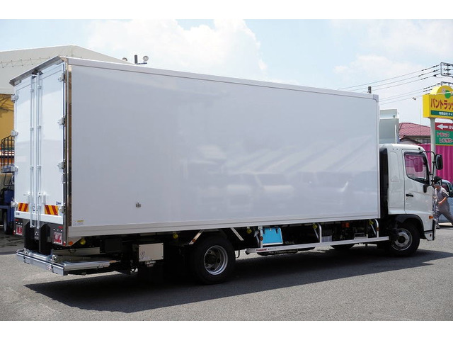 �o���E�g���b�N���A���݌�200��ȏ�!!���Ђ�HP�����񂲗����������Bhttp://www.vantruck.co.jp/index.htm