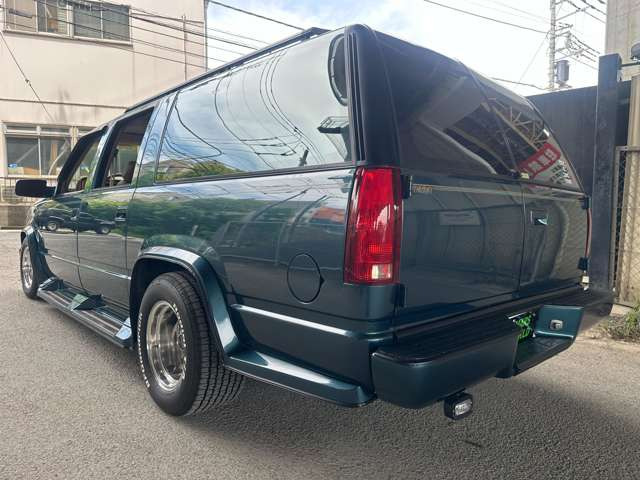 サバーバン1500 5.7 V8