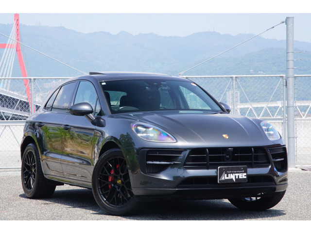 マカンGTS 4WD