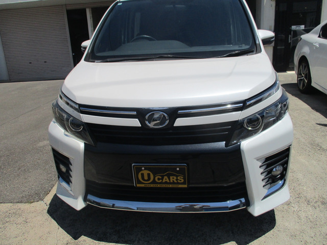 ヴォクシー2.0 ZS