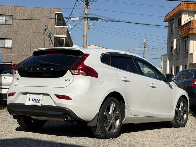 V40D4 SE ディーゼル