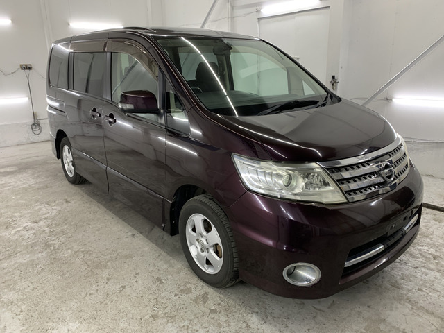 お車と一緒に新品タイヤ(ホイール付き)をご希望の方にはお得な価格にてご提供しております。常時在庫がありますので、いつでもご確認いただけます。