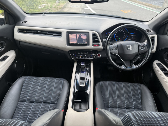 ヴェゼル1.5 ハイブリッド Z スタイルエディション