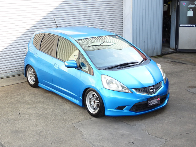 フィット1.5 RS