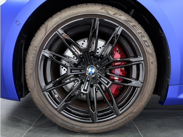 �����̃_�u���X�|�[�N�X�^�C�����O930M�E�t�����g19�C���`�E���A20�C���`/�u���b�N�A���~�z�C�[���B�^�C����8���R�ȏ���c���Ă��蓖�ʂ̊Ԉ��S���đ��s�\�ł��B