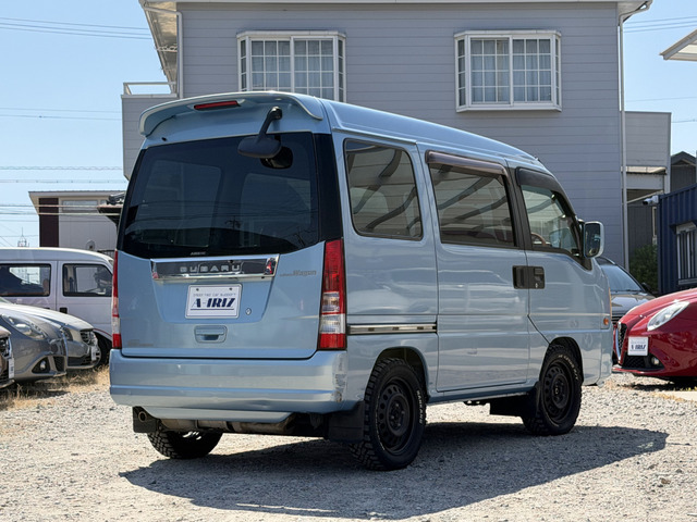 サンバーディアスワゴンスーパーチャージャー 4WD