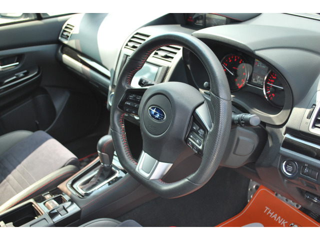 WRXS4 2.0 GT-S アイサイト 4WD