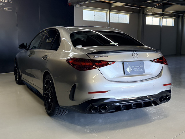 CクラスAMG C43 4マチック (BSG搭載モデル) 4WD