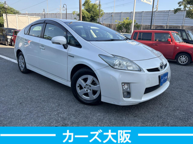 プリウス1.8 S LEDエディション