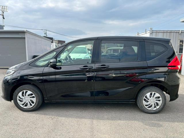 フリード1.5 G ホンダセンシング 4WD