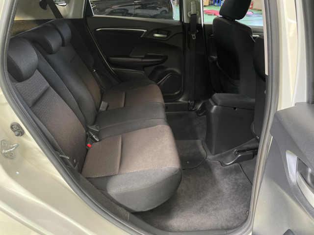★自社整備工場完備★納車後のアフターフォローも敏速・丁寧に対応させていただきます。土日祝も対応可です。