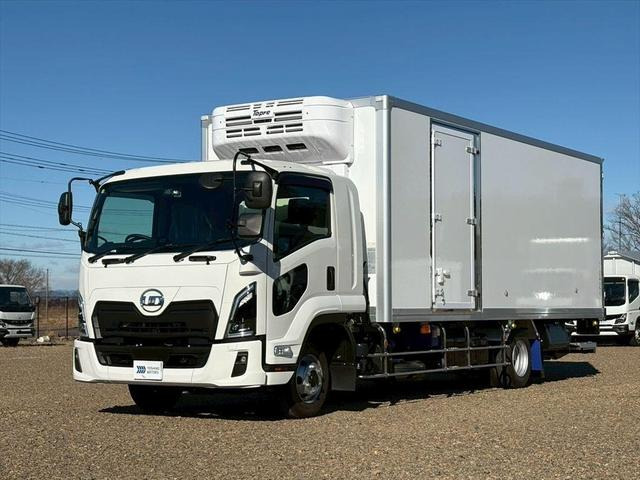 コンドル冷蔵冷凍車