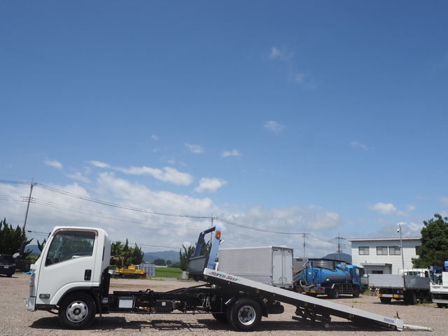 エルフ積載車