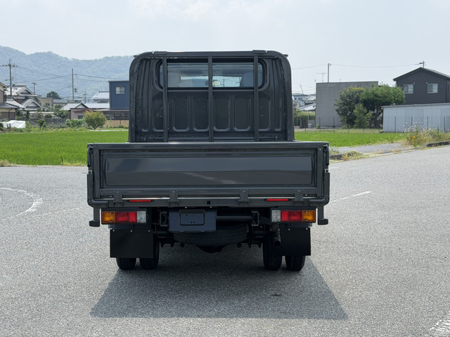 キャンターガッツ2.0 ダブルキャブ ロング 全低床 SA