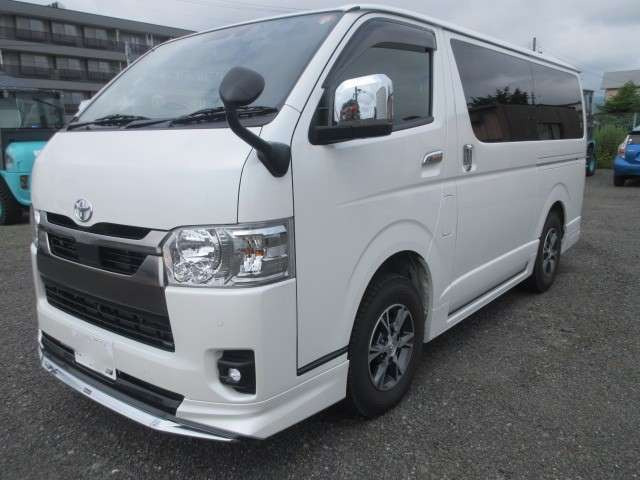 ハイエースバン2.8 スーパーGL ダークプライム S ロング ディーゼル 4WD