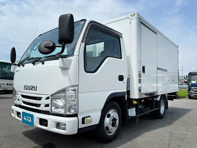 エルフ冷蔵冷凍車