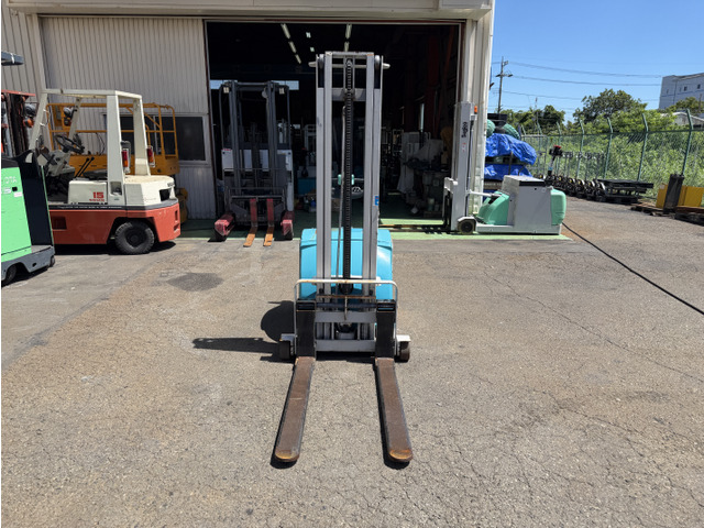 トヨタL&amp;F電動フォークリフト