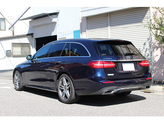 EクラスワゴンE220d アバンギャルド AMGライン