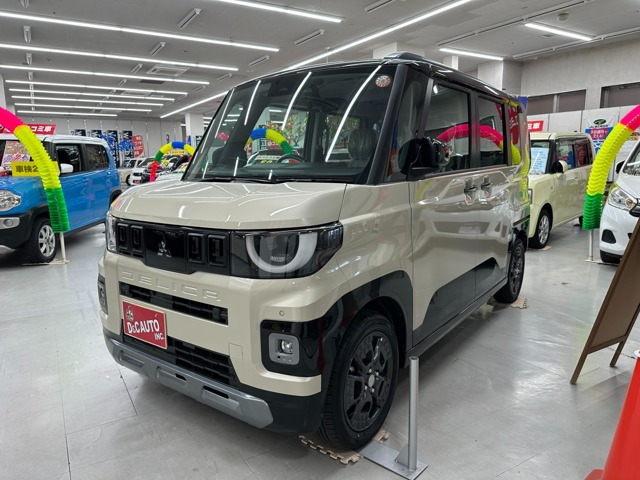 デリカミニT プレミアム 4WD