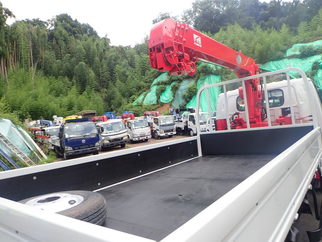 荷台長364cm・荷台幅190cmのワイドロングは長尺物(単管パイプや木材など)の運搬にも最適です!