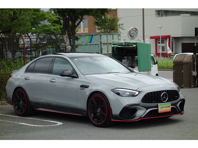 CクラスAMG C63 S E パフォーマンス F1 エディション 4WD