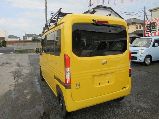 N-VAN