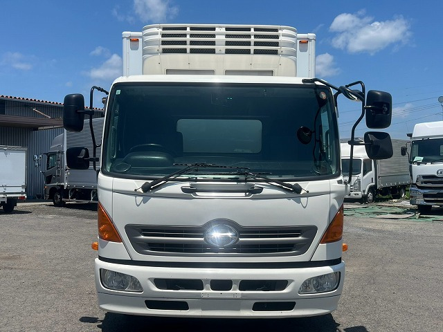 レンジャー冷蔵冷凍車