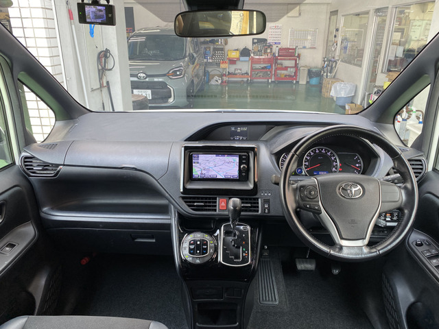 �l�C�̃m�ASi!WxB!���ɂ��܂���!SD�i�r!�t���Z�OTV!���d��!�h�����R�O��!B�J����!ETC!Bluetooth!�d�i�~���[!AUTO���C�g!�A�C�h�����O�X�g�b�v!7�l���!���񂱂̋@���!