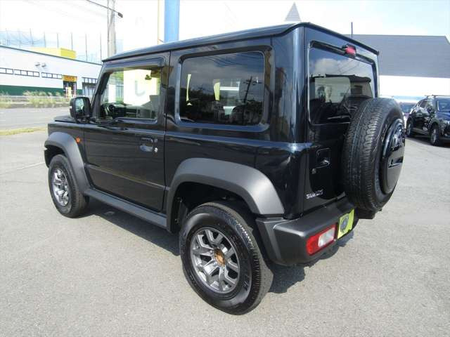 ジムニーシエラ1.5 JC 4WD