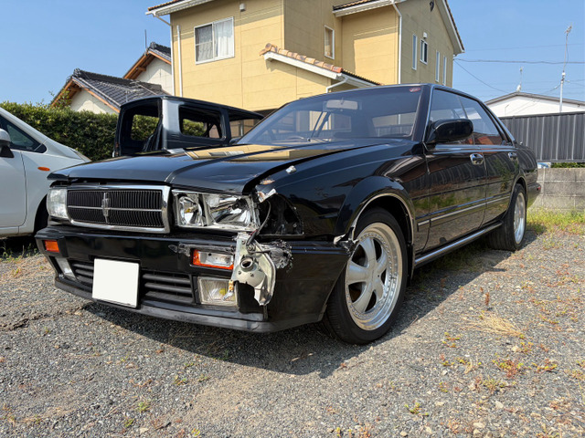 セドリックセダン