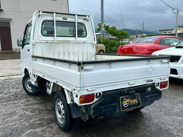 サンバートラックTB