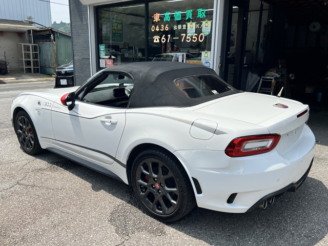 �g���b�N�̎Ԍ��␮���A�̔��������Ă���܂��B���^�����^�܂ł��Ή��\�ł��B
