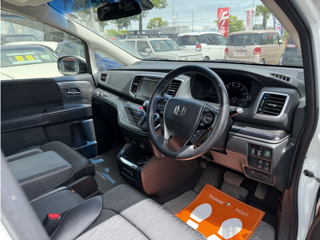 �k�C���̓~�����S��4WD�ł��� ��G���W���̓^�C�~���O�`�F�[�����Ȃ̂Ō����̕K�v�͂قڂ���܂���̂ň��S�ł��ˁ�